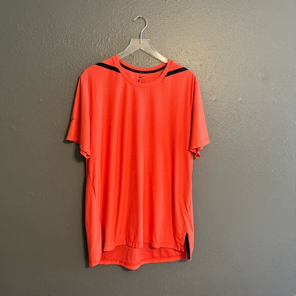 Nike Bright Orange Running T-Shirt Size XL - Picture 1 of 5